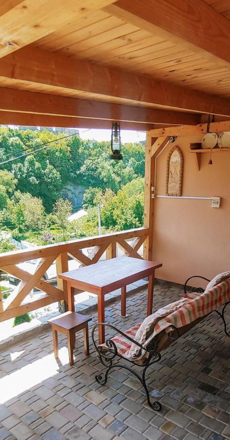 Holiday home вулик будиночок з двома окремими номерами *